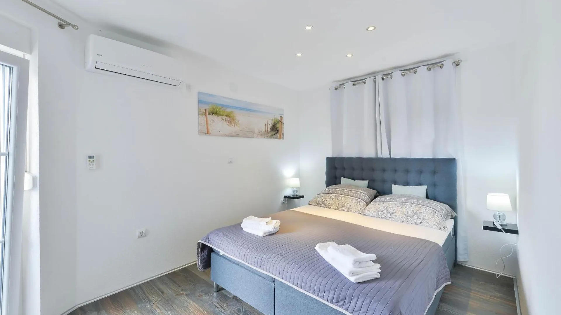 Holiday Home Viktoria With Pool Maslenica