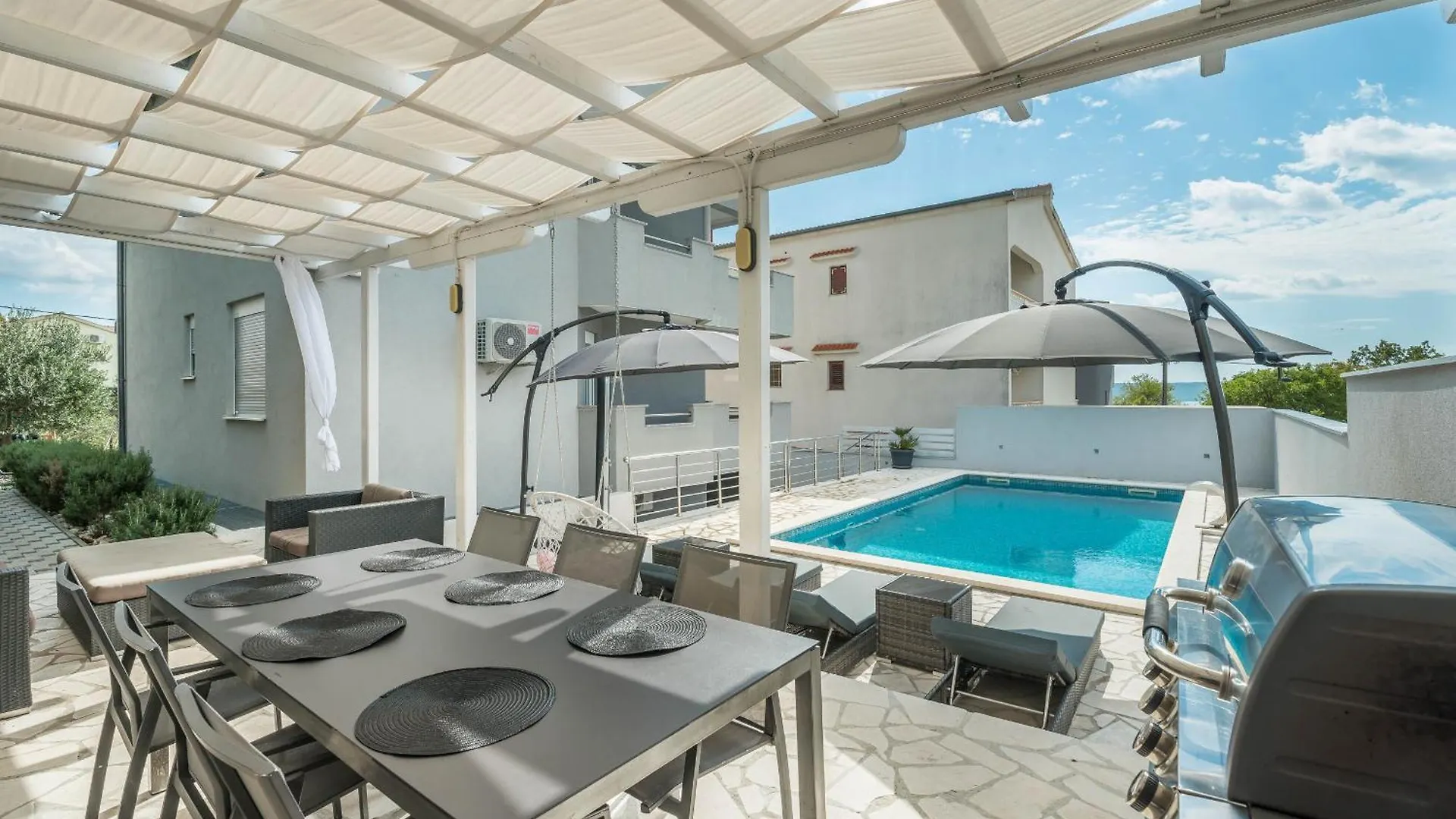 Holiday Home Viktoria With Pool Maslenica Croatia